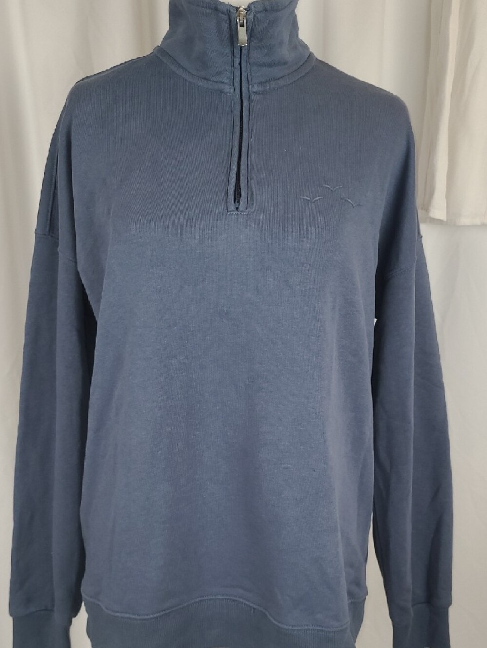 LAZYPANTS Light Blue Quarter-Zip Relaxed Fit Sweatshirt Sweater - Size Medium
